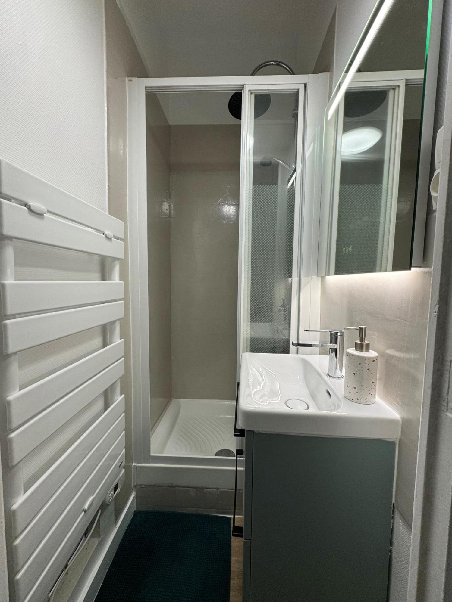 L'Escale Apartment Рен Екстериор снимка